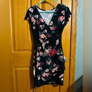3/$25 - Floral Bod-con Dress